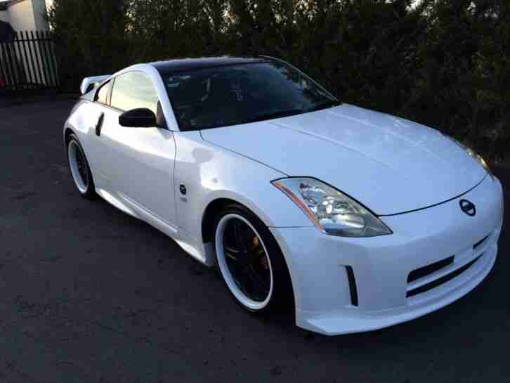 Stunning white nissan 350z nismo tuned import