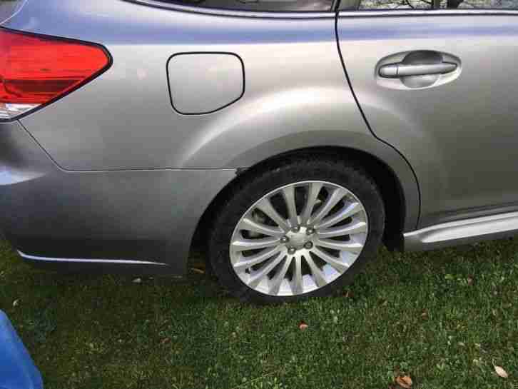 Subaru Legacy 2.0 SE Nav Plus