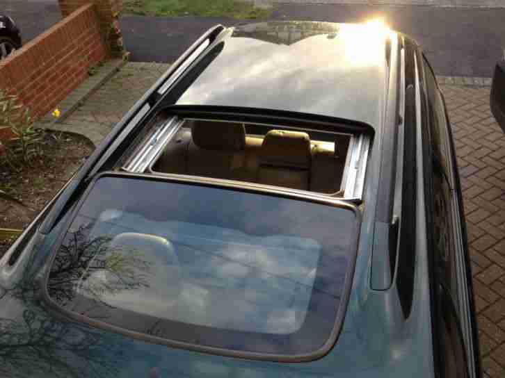 Subaru Legacy 3.0 H6 ( Lux Pack ) Automatic Outback. ++ ALL WHEEL DRIVE ++