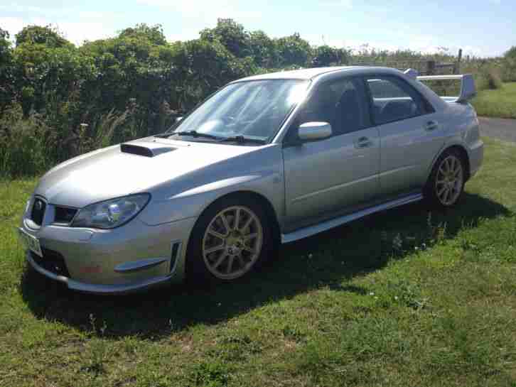 Subaru impreza 2.5 wrx sti type uk