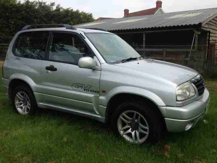 Suzuki Grand Vitara 1.6 SE