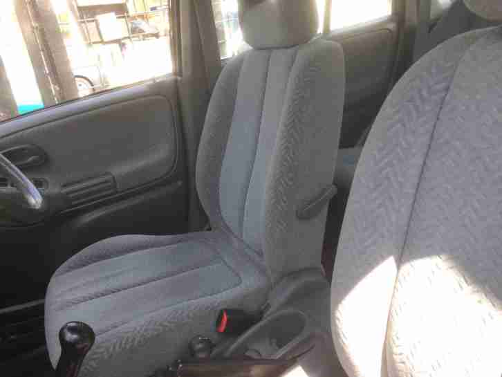 Suzuki Grand Vitara 2.0 petrol manual silver 5 door 2001 90000 miles rear wheel