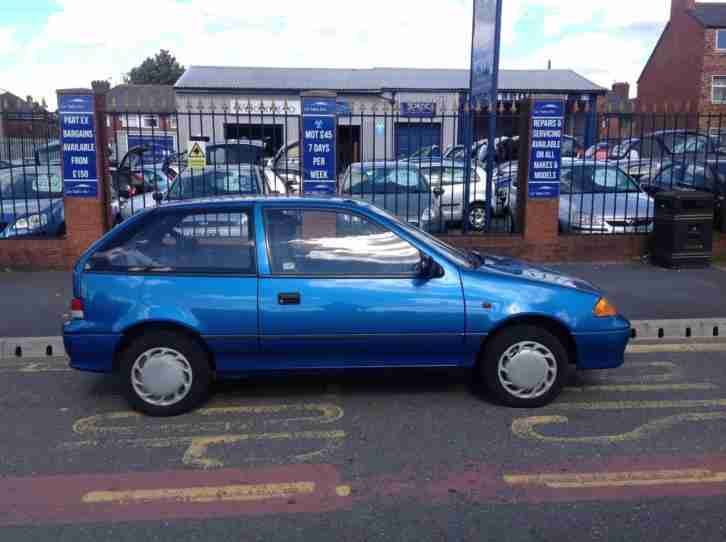 Suzuki Swift 1.3. Suzuki car from United Kingdom