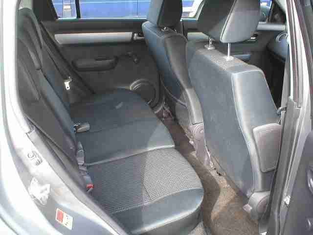 Suzuki Swift 1.5 GLX 5 door