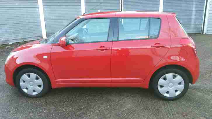 Suzuki Swift SZ2 5 door 1.3 manual Car (2010 plate)