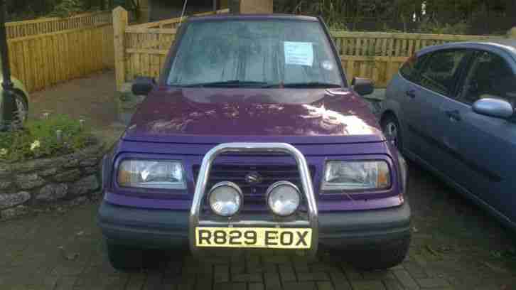 Suzuki Vitara purple 4x4
