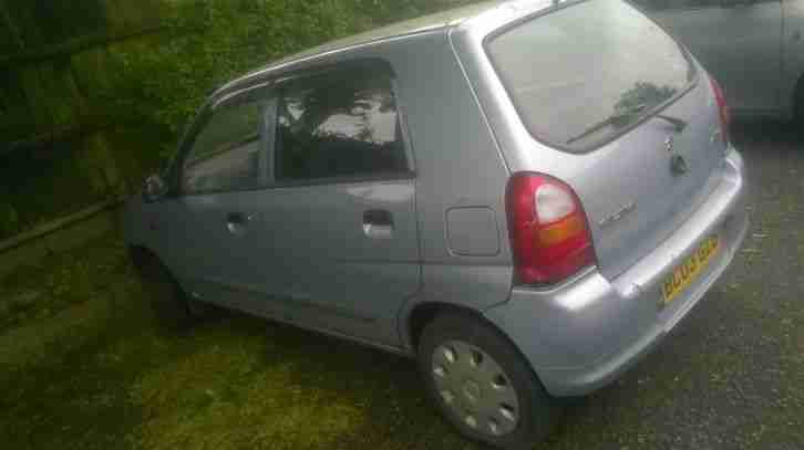 Suzuki alto 2003 starts and drives spares or repairs ,engine GOOD