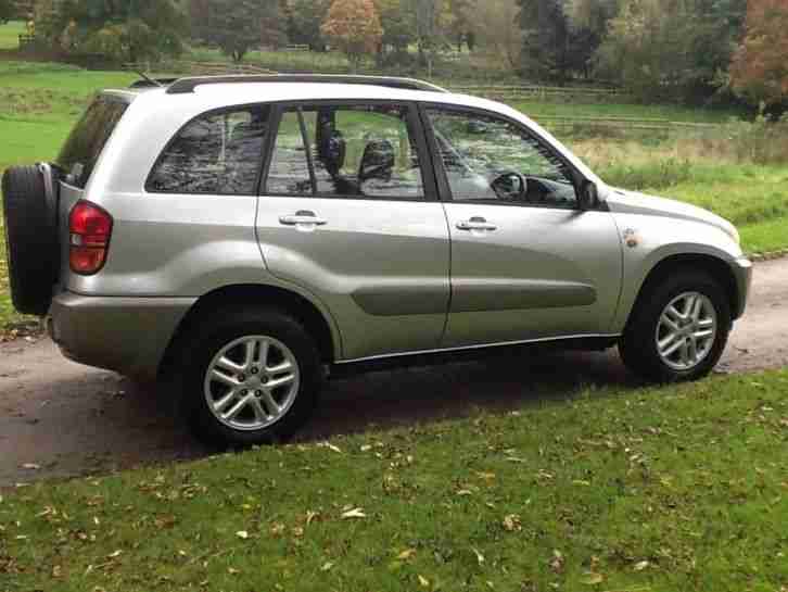 TOTOTA RAV 4 GX VVTi 12 MTHS MOT & TAX RELIABLE 4 X 4 LOVELY DRIVE SERVICE