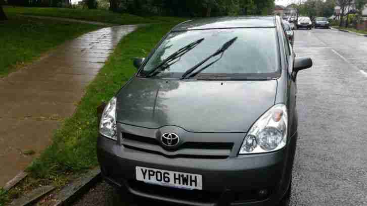 used toyota corolla verso 7 seater automatic #3