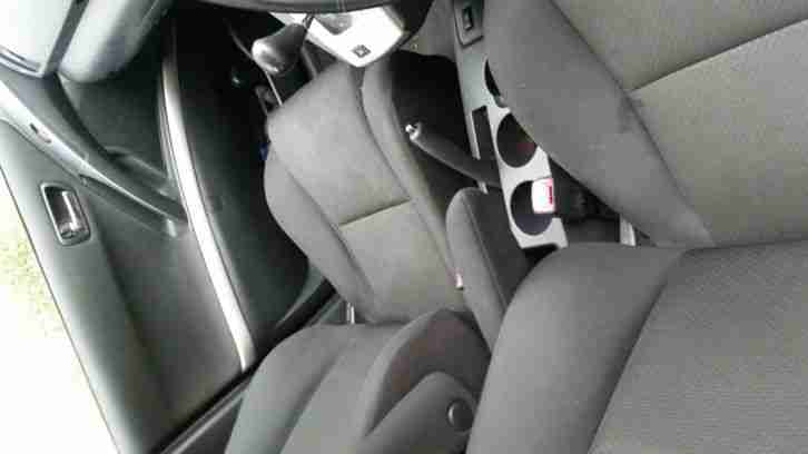 TOYOTA COROLLA VERSO SEMI AUTOMATIC 7 SEATER CAR.2006
