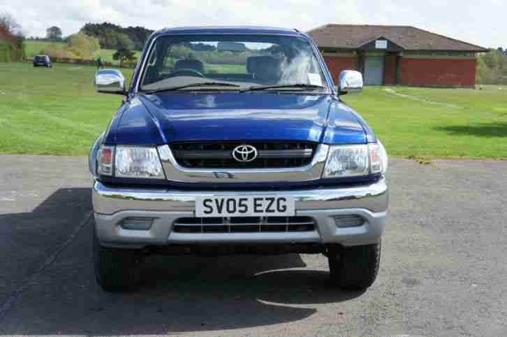 TOYOTA HILUX INVINCIBLE 280 D4D PLEASE CALL FOR DETAILS
