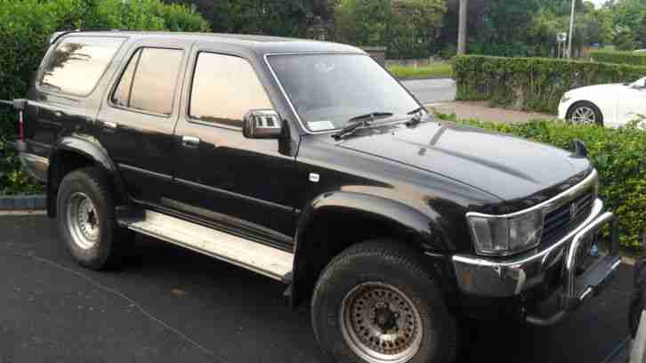 TOYOTA HILUX SURF SSR X 1992 2.4td BLACK