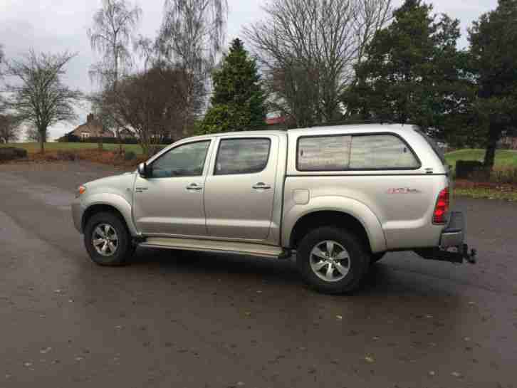 TOYOTA HILUX VIGO 2.5 D4D 55 REG