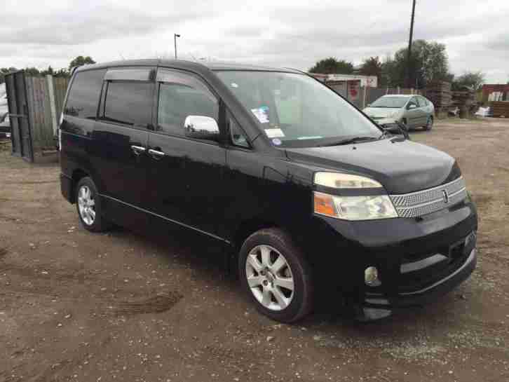 TOYOTA VOXY 2006 55 2.0 PETROL AUTOMATIC FAMILY CAR 8 SEATER LOW MILEAGE