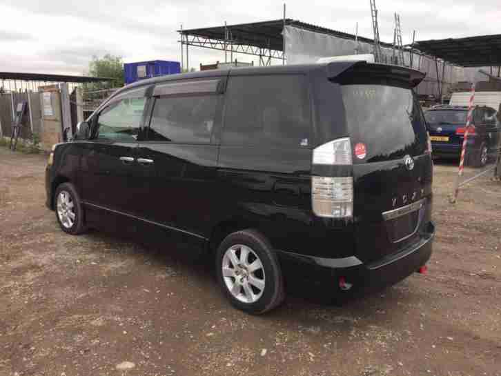 TOYOTA VOXY 2006/55 2.0 PETROL AUTOMATIC **FAMILY CAR 8-SEATER**LOW MILEAGE