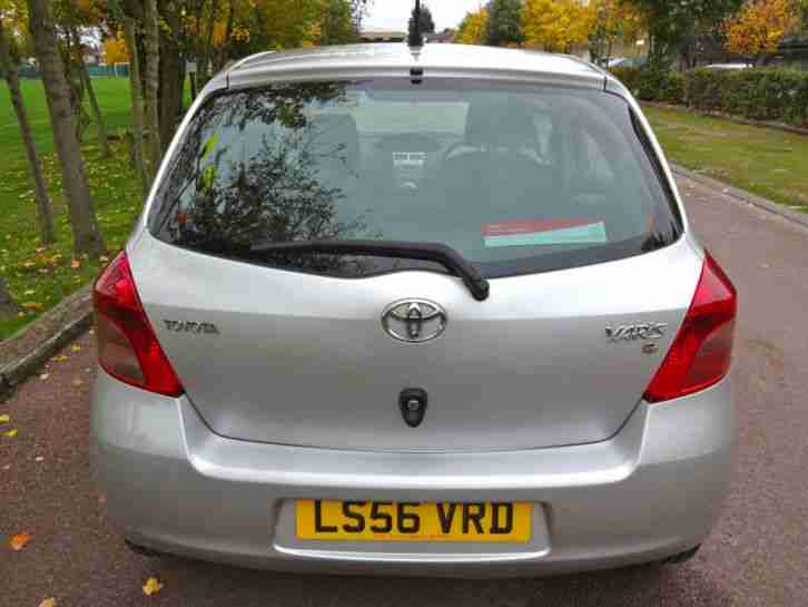 TOYOTA YARIS 1.0 VVT-i T3 - 5 DOOR - 2007 - SLIVER ** NEW SHAPE + LOW MILES **