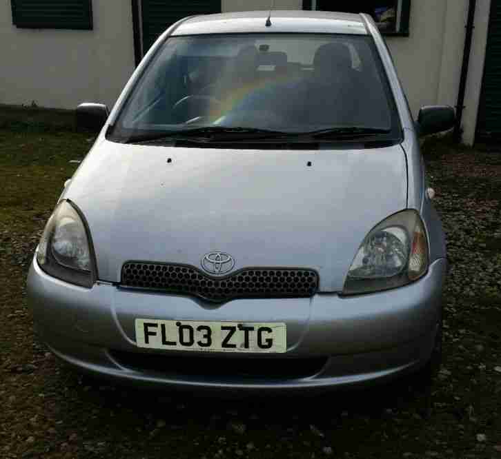 TOYOTA YARIS COLLECTION VVTI