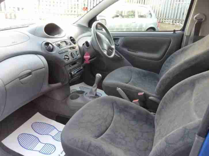TOYOTA YARIS GLS VVT-I 2002 Petrol Manual in Blue