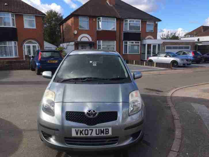 TOYOTA YARIS ZINC 1.3 SILVER LOW MILAGE IMMACULATE CONDITON