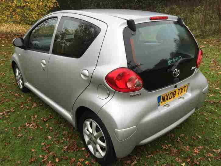 Toyota AYGO 1.0 VVT-i AYGO Platinum 2008