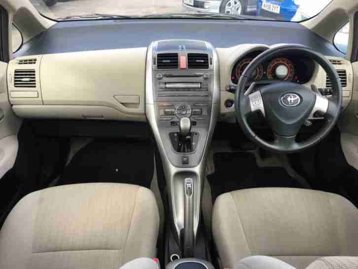 Toyota Auris 1.6 ( 124bhp ) MMT T Spirit