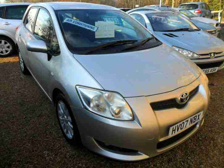Toyota Auris 2.0D. Toyota car from United Kingdom