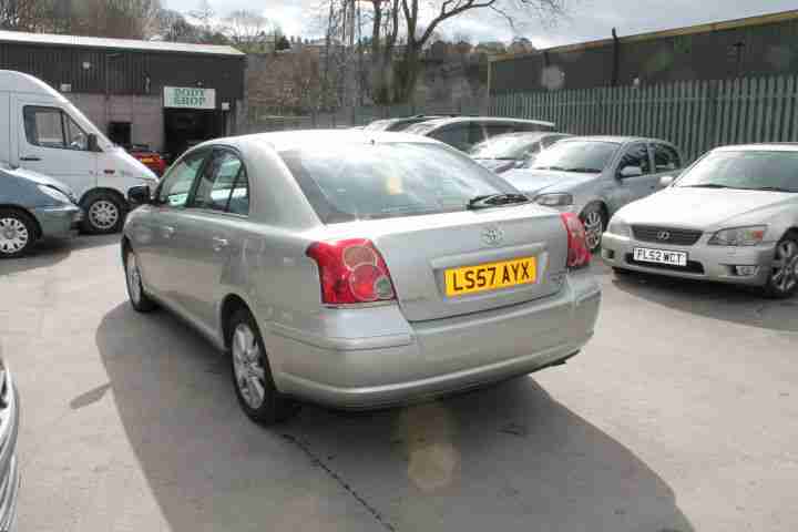 Toyota Avensis 2.0D-4D 2007MY T2