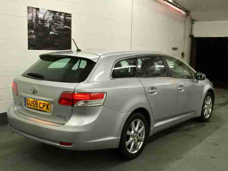 Toyota Avensis 2.2D-CAT 150 auto 2009MY TR 59REG, LOW MILES + FSH + PADDLE-SHIFT