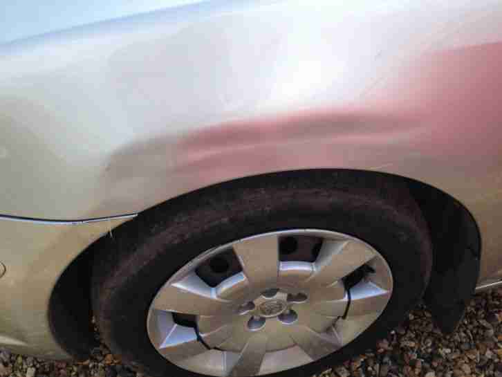 Toyota Avensis Estate 1.8 Petrol Silver