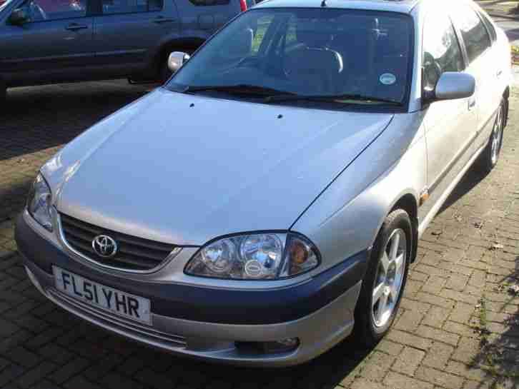 Toyota Avensis cdx 2.0 vvti petrol 51 reg 5 door hatchback