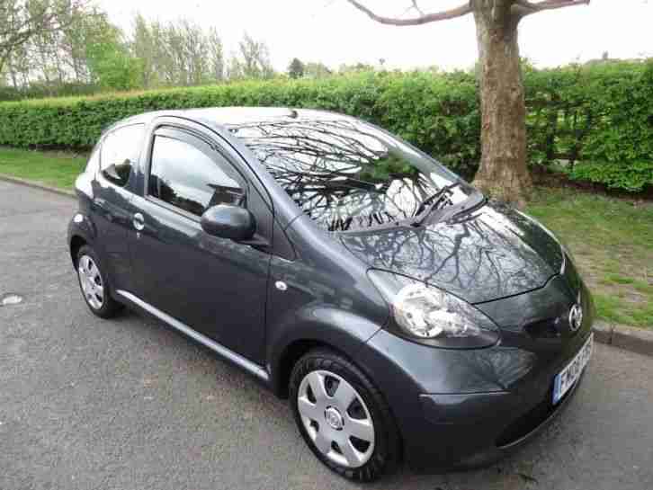 Aygo 1.0 VVT i AYGO+ 2008 Hatchback 3d