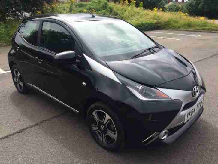 Toyota Aygo 1.0 VVT-i x-clusiv x-shift 5dr Automatic (Full Leather Interior)