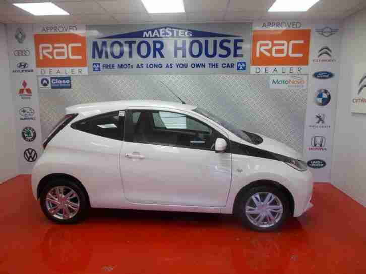Toyota Aygo VVT-I X-PRESSION(£0.00 ROAD TAX) FREE MOT'S AS LONG AS YOU OWN