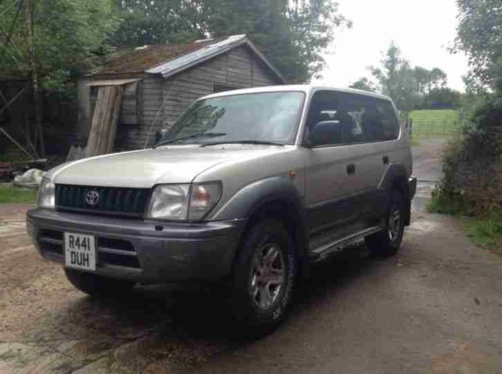 Toyota Landcruiser 3Litre Diesel Manual Beige Gold 4WD Reliable Work Horse