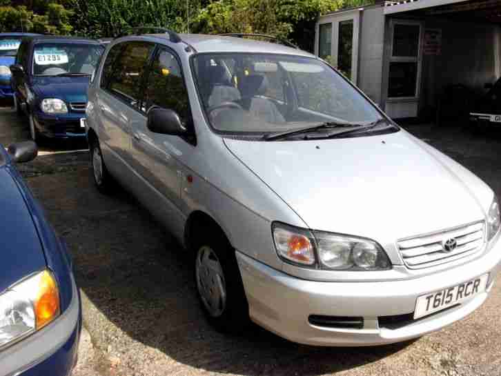 Toyota Picnic 2000cc six seater people carrier Engine fault
