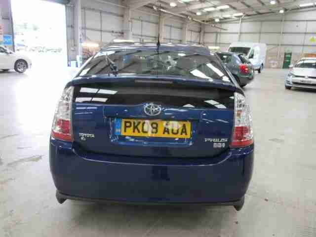 Toyota Prius 1.5 CVT T4 Hybrid