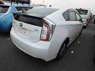 Toyota Prius HYBRID 1.8 VVT-i CVT 2013(13) WHITE EURO (5) LOW WARRANTED MILEAGE