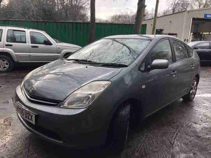 Toyota Prius Hybrid Electric spares or repair