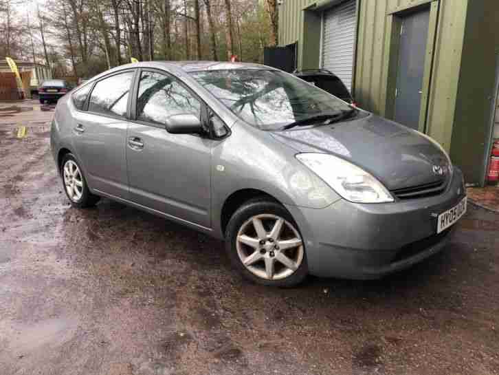 Toyota Prius Hybrid Electric *spares or repair*