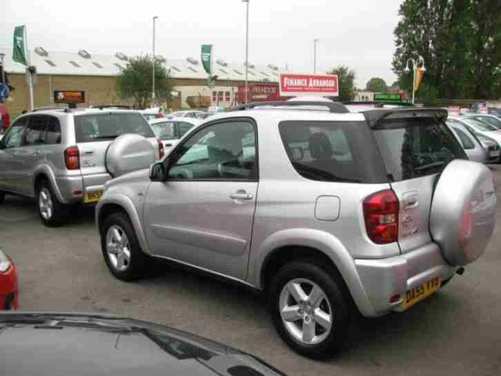 Toyota RAV4 2.0 D-4D XT-R Station Wagon 3d 1995cc