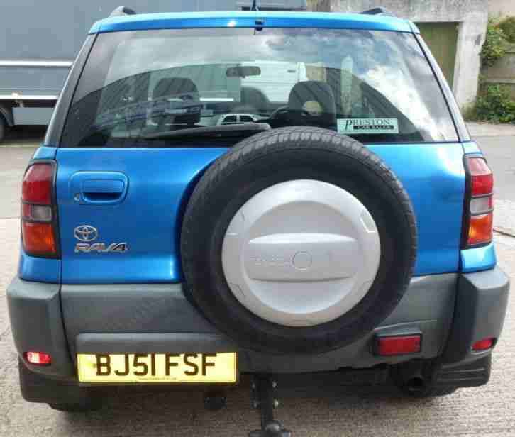 Toyota RAV4-2.0 VVTi-4x4-3 door