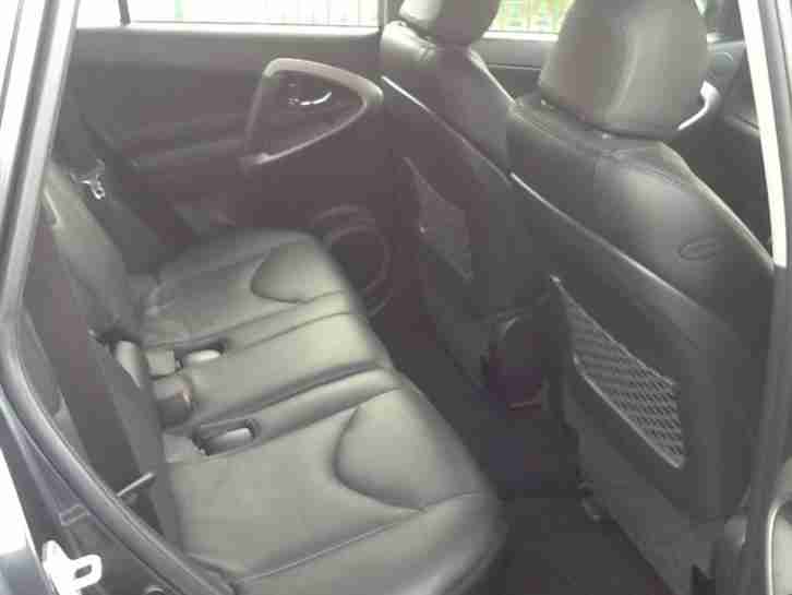 Toyota RAV4 2.2 D-4D ( 134bhp ) XT4 MOT FINANCE AVAILABLE WITH NO DEPOSIT NEEDED