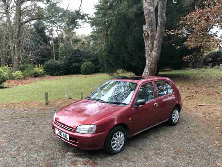 Toyota Starlet 1.3i Automatic GLS 5 Door Hatchback