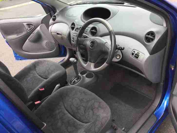 Toyota Yaris CDX 1.3 VVT-i 2003 5 door Hatchback Petrol in Blue