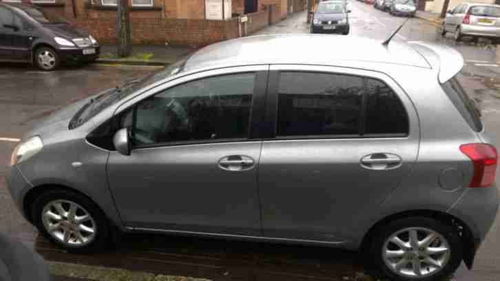 Toyota Yaris VVT-i 1.3 5dr Petrol SILVER (2007 - 05/2007) Low Mileage