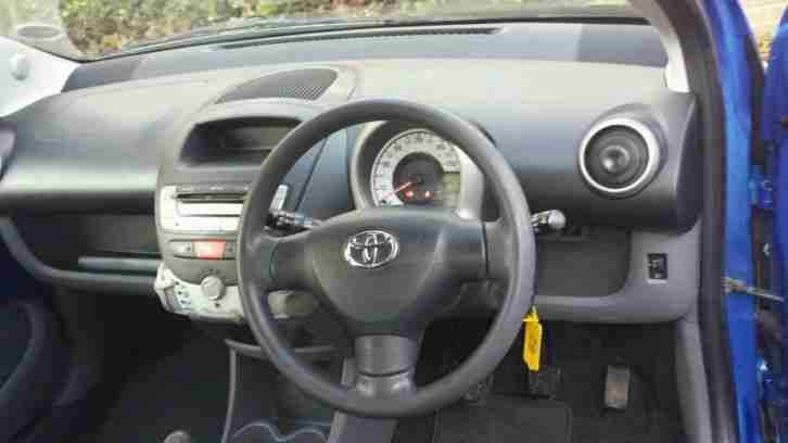 Toyota aygo 2010 car