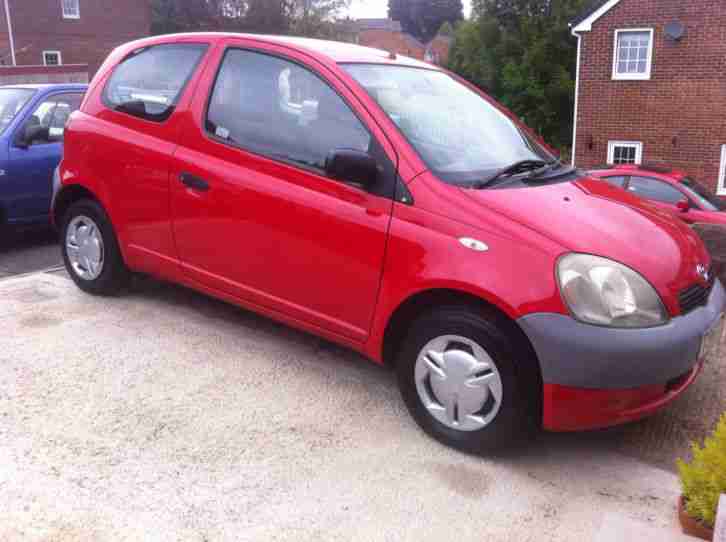 Toyota yaris 1.0 full service history