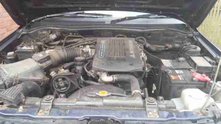 UK MODEL 1999 MITSUBISHI CHALLENGER 4X4 GLS 3.0 V6 BLUE MOT