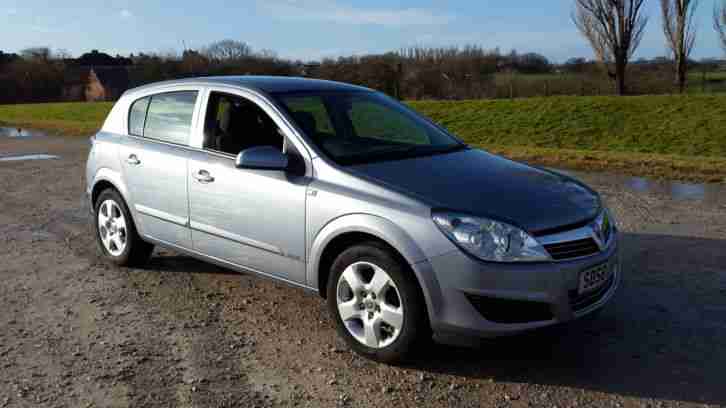 VAUXHALL ASTRA 1.4i 16v 2008 58 BREEZE