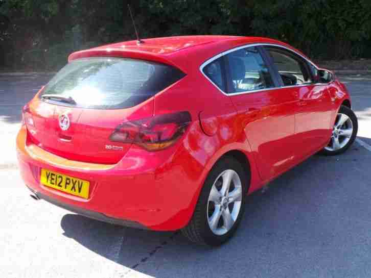 VAUXHALL ASTRA 2.0 CDTI 165PS ECOFLEX SRI 5DR - POWER R